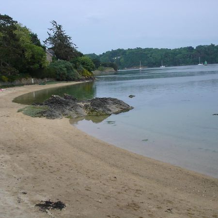 Le Gite De La Plage Lezardrieux Luaran gambar