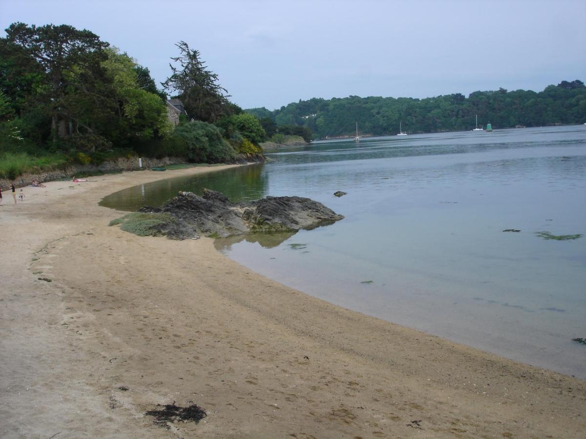 Le Gite De La Plage Lezardrieux Luaran gambar